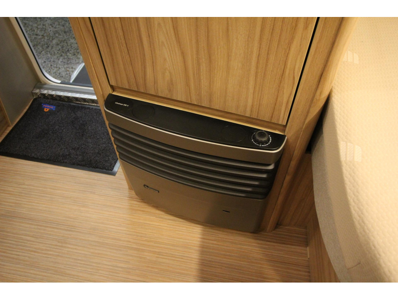 Eriba Nova Light 465 Mover, Portabicicletas, Toldo foto: 15