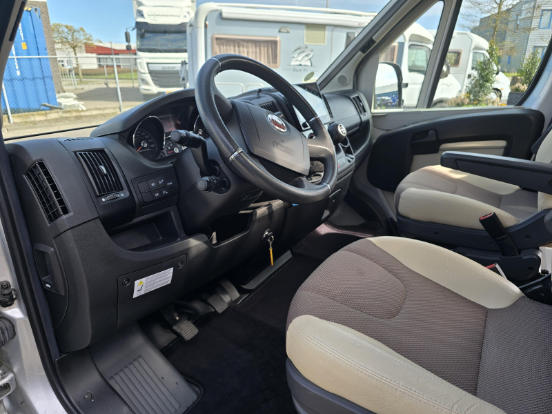 Adria Twin 640 SLX Z.G.O.H B.J. 2016  foto: 6
