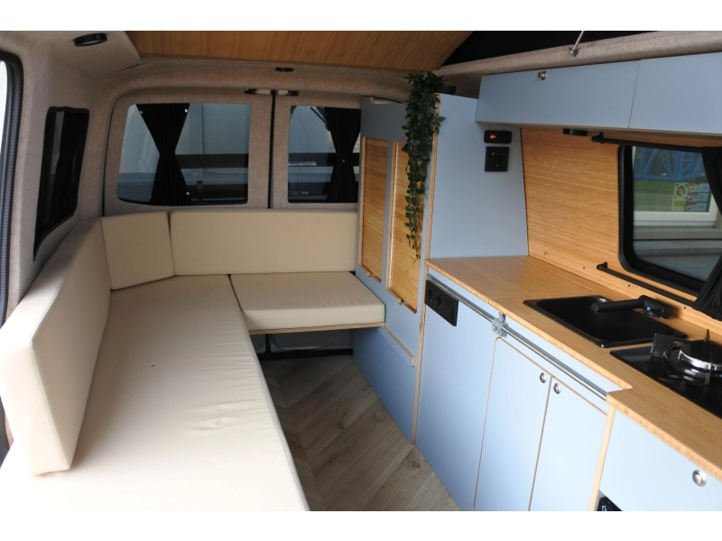 Volkswagen Transporter Buscamper 2022 59500km Foto: 1