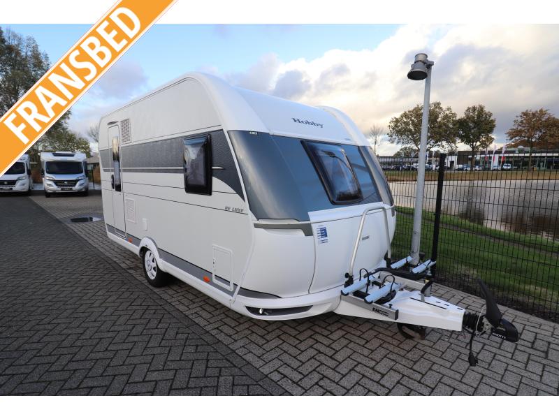 Hobby De Luxe 400 SFE Mover, voortent, fietsdr.  foto: 0