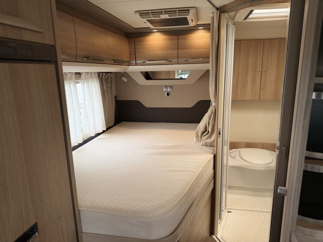 Knaus SKY WAVE 650 MF / Gratis stalling foto: 16