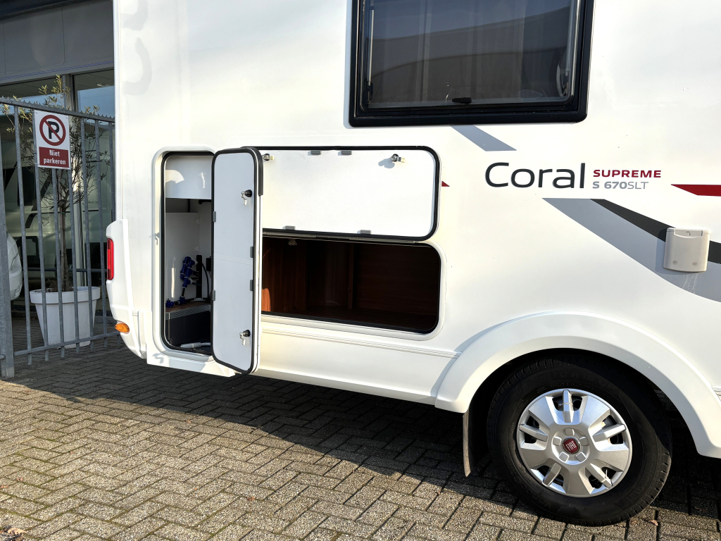Adria Coral Supreme 670 SLT ENKELE BEDDEN UNIEK! ALDE  foto: 22