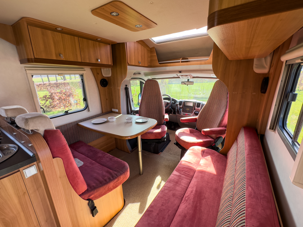 HYMER Tramp T 614 CL 2X2 foto: 8