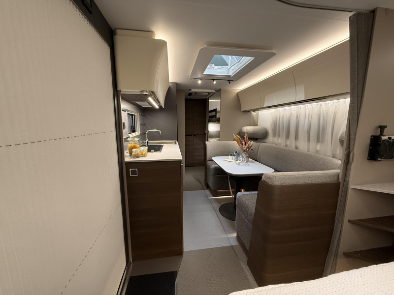 Adria Alpina 663 PT Nieuw - Actie model  foto: 5