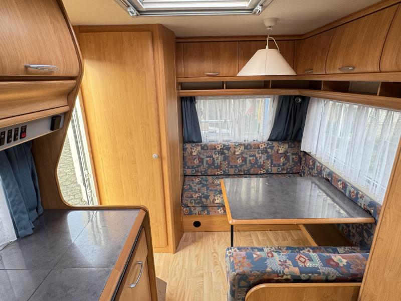 Hobby Excellent 400 SB - Voortent - Zakluifel -  foto: 13