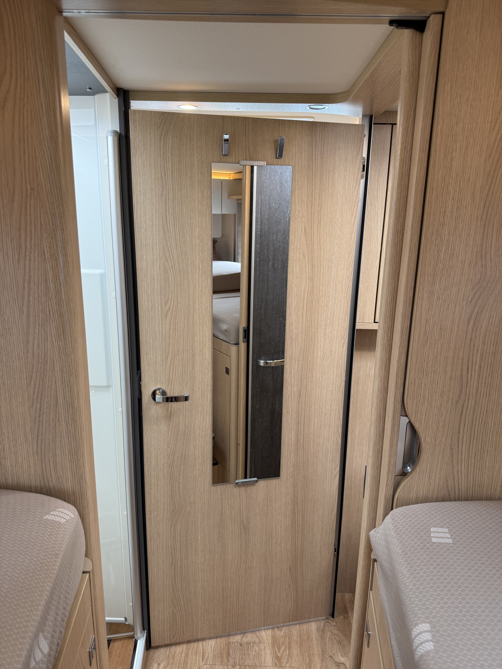 Hymer B-ML I 780 foto: 32