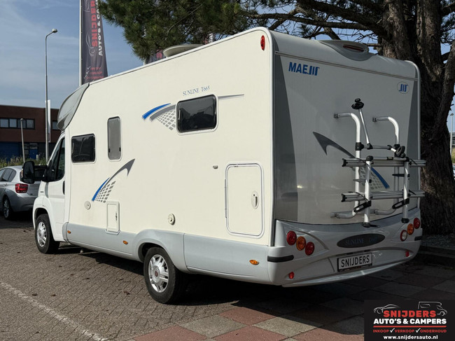 Maesss Sunline T665 nieuwstaat lengtebedden foto: 2