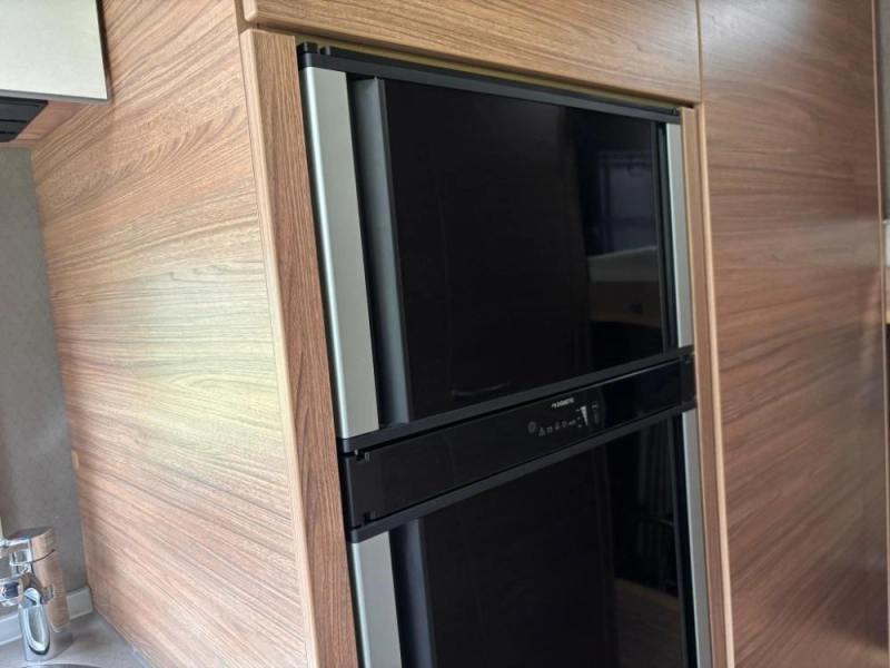 Weinsberg CaraHome 600 DKG 6 personas | ex-alquiler foto: 8