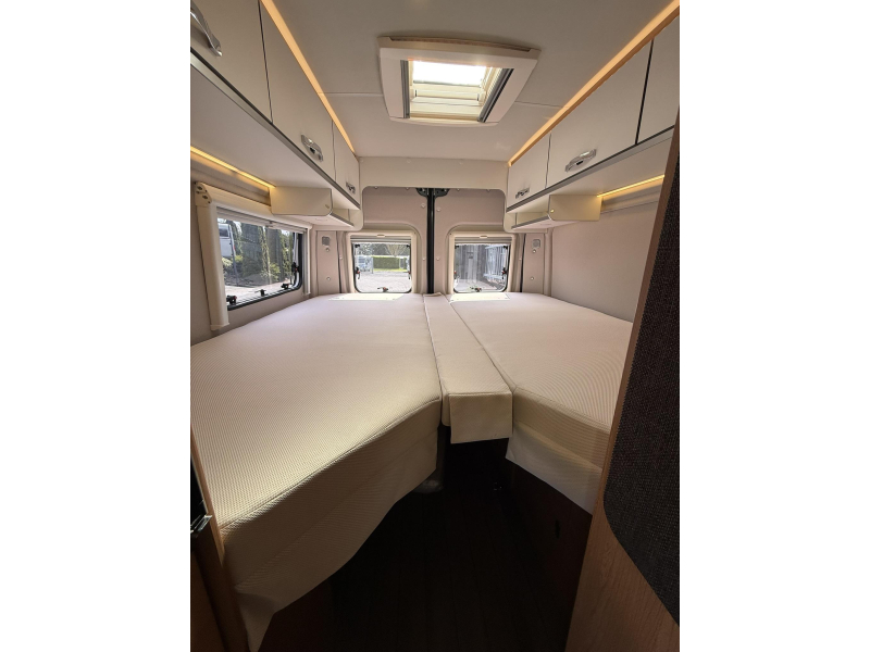 Weinsberg CaraBus 630 ME AUTOMAAT  foto: 12