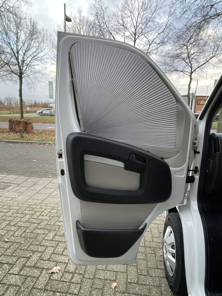 Adria Matrix 600 SC QUEENSBED+HEFBED 6.99M   foto: 15