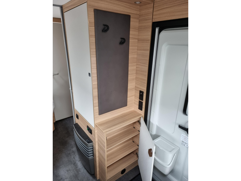 Dethleffs Summer Edition 470 FR - Roof air conditioning - photo: 7
