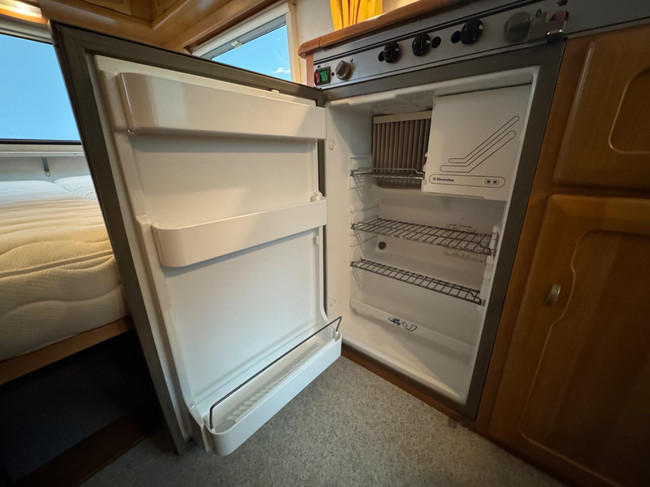 Eriba Touring Triton 410 Luifel Voortent 1ste eigenaar INCL STALLING foto: 12