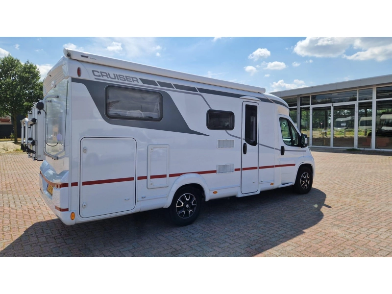 LMC Cruiser V 646 photo: 42