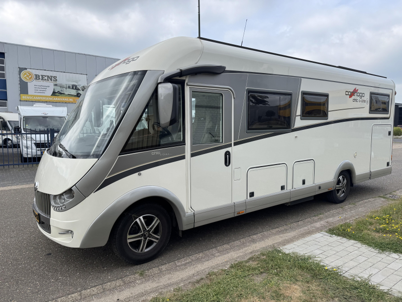 Carthago Chic C-Line II I 4.9 LE no drop-down bed single beds photo: 2