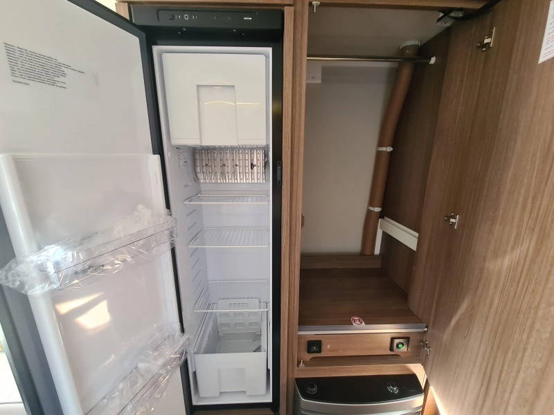 Tabbert Cazadora 490 TD Meeneemprijs  foto: 13