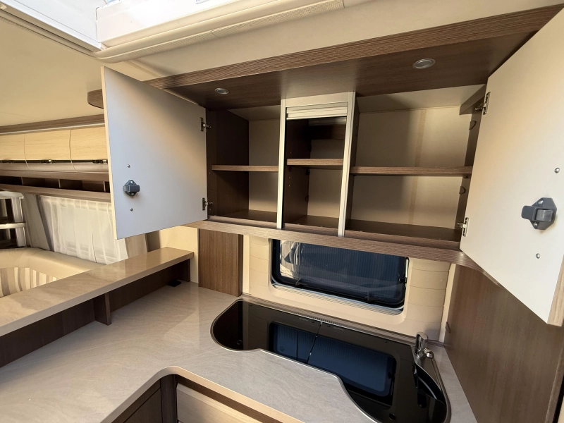 Hobby Prestige 620 CL Top conditie | Compleet  foto: 10