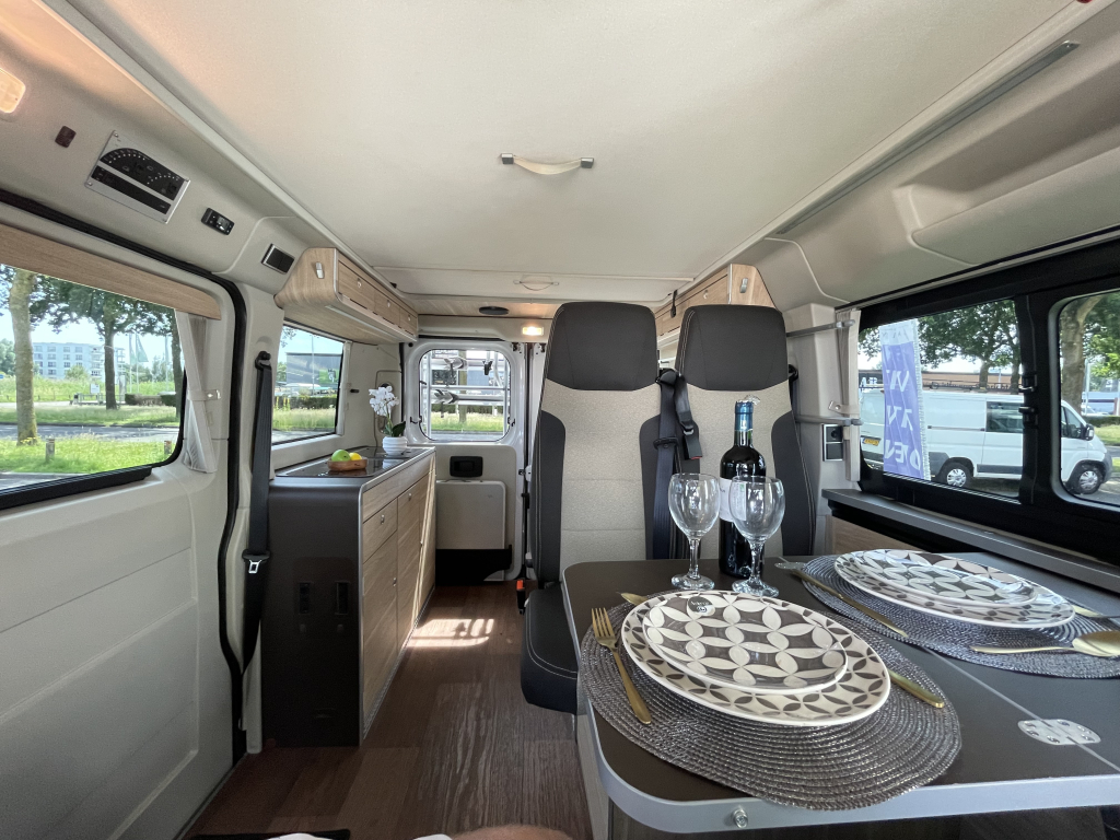 Hymer Sydney 60GT HEFDAK COMPACT 4.96M DIESELKACHEL BEARLOCK foto: 7