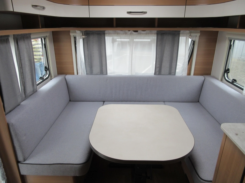LMC Style Comfort 440 D MOVER AIRCO THULE CASS. Foto: 2