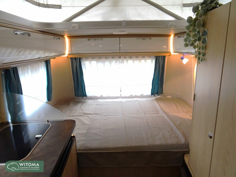 Eriba Touring - 60 Edition 530 SALE Mover+ toldo Verona foto: 8