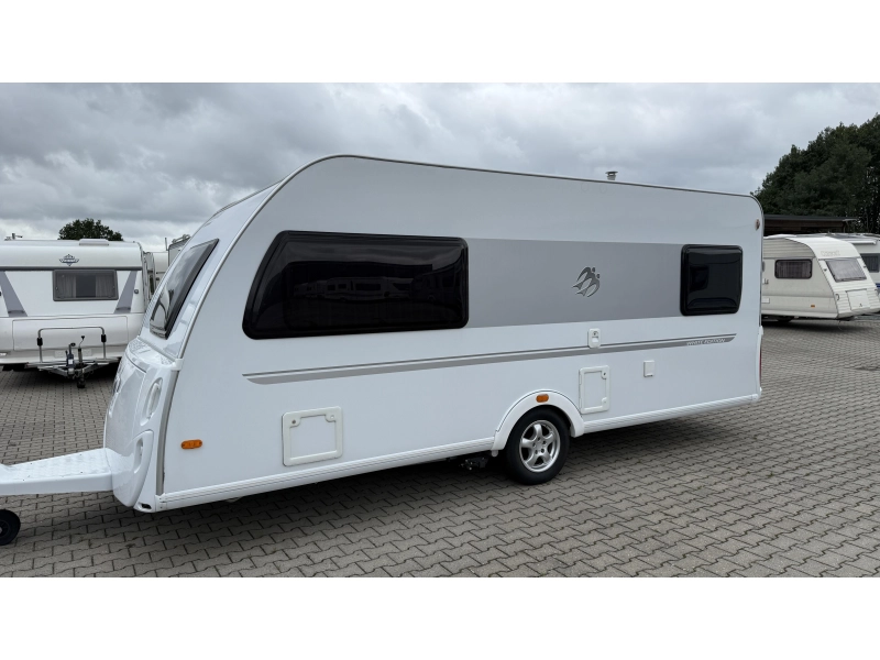 Knaus Sudwind White Edition 500 EU camas individuales asiento redondo foto: 3