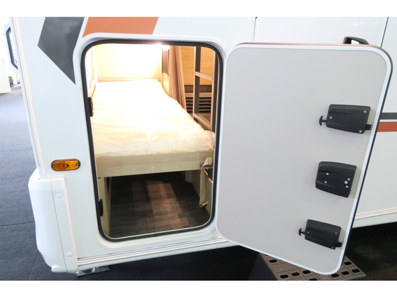 Weinsberg CaraOne 500 FDK STAPELBED+GARAGE 1700 KG  foto: 14