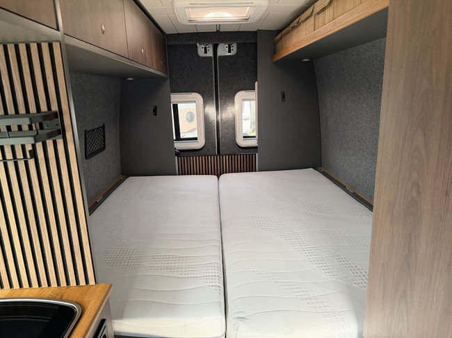Mercedes-Benz Sprinter / Gratis Stalling foto: 13