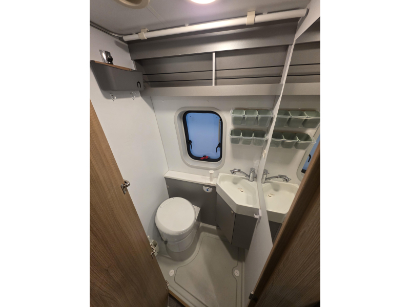 Adria Twin 640 SL Foto: 20