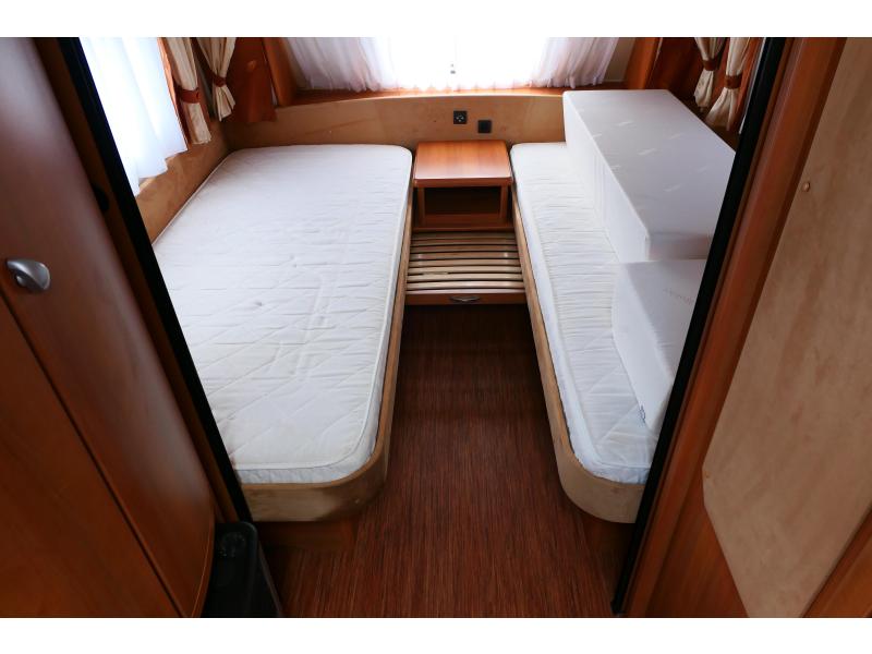 Hobby Excellent 560 UL Einzelbetten und Mover Foto: 5