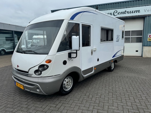 Fiat B&uuml;rstner Elegance I591 Foto: 0