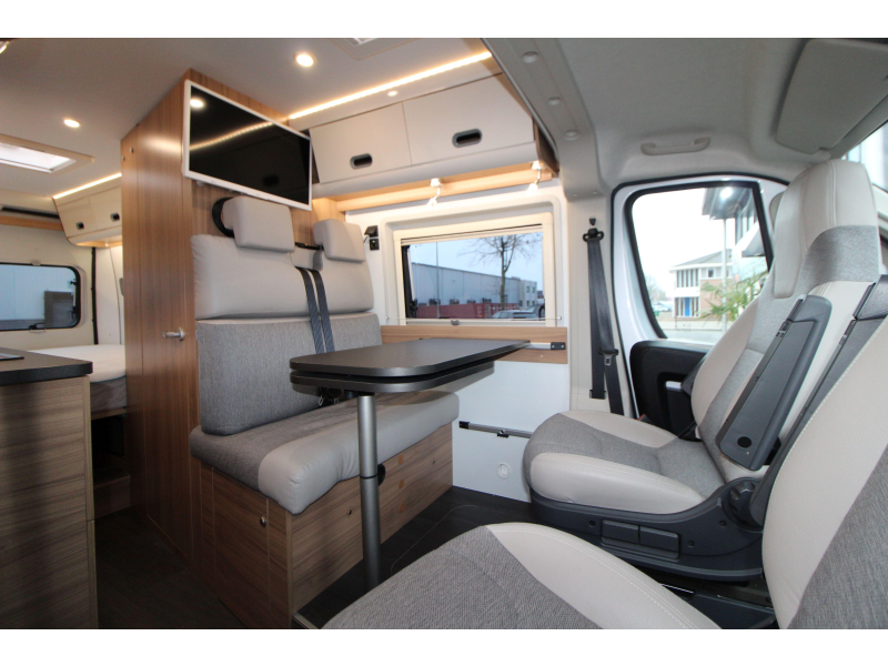 Adria Sun Living 65 SL Single beds - 160HP AUT photo: 20