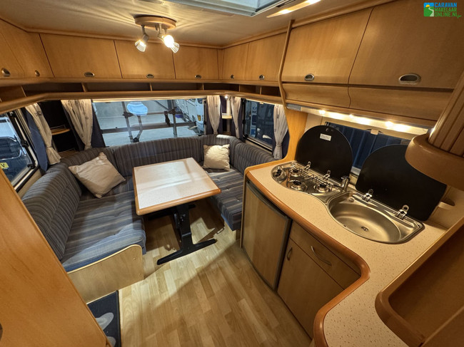 Hobby De Luxe Easy 460UFe foto: 12