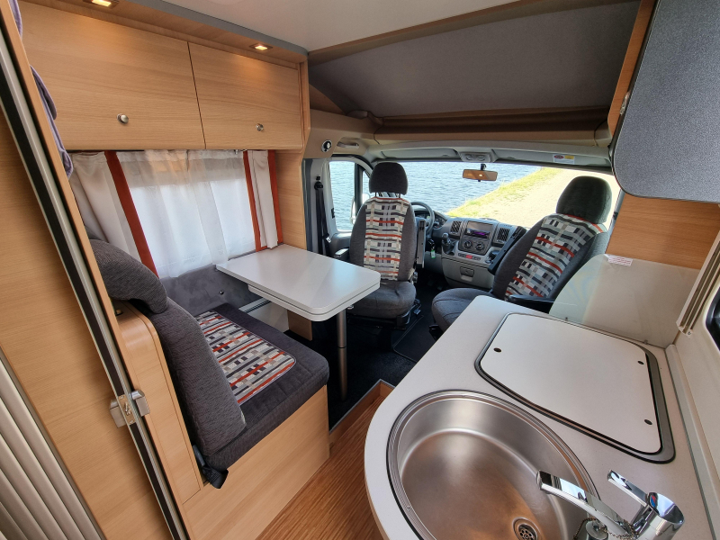 Weinsberg Imperiale 601 ME Foto: 8