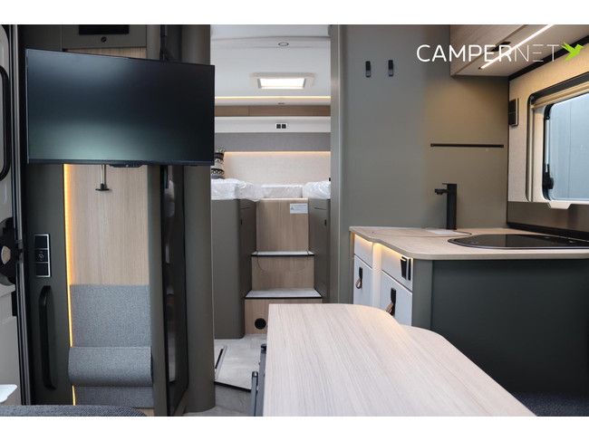 Hymer GT-S 685 170pk Automaat | Face to Face | Oven | Dieselverwarming | Winterpakket | Gescheiden Douche | Lengtebedden | Nieuw uit v foto: 10