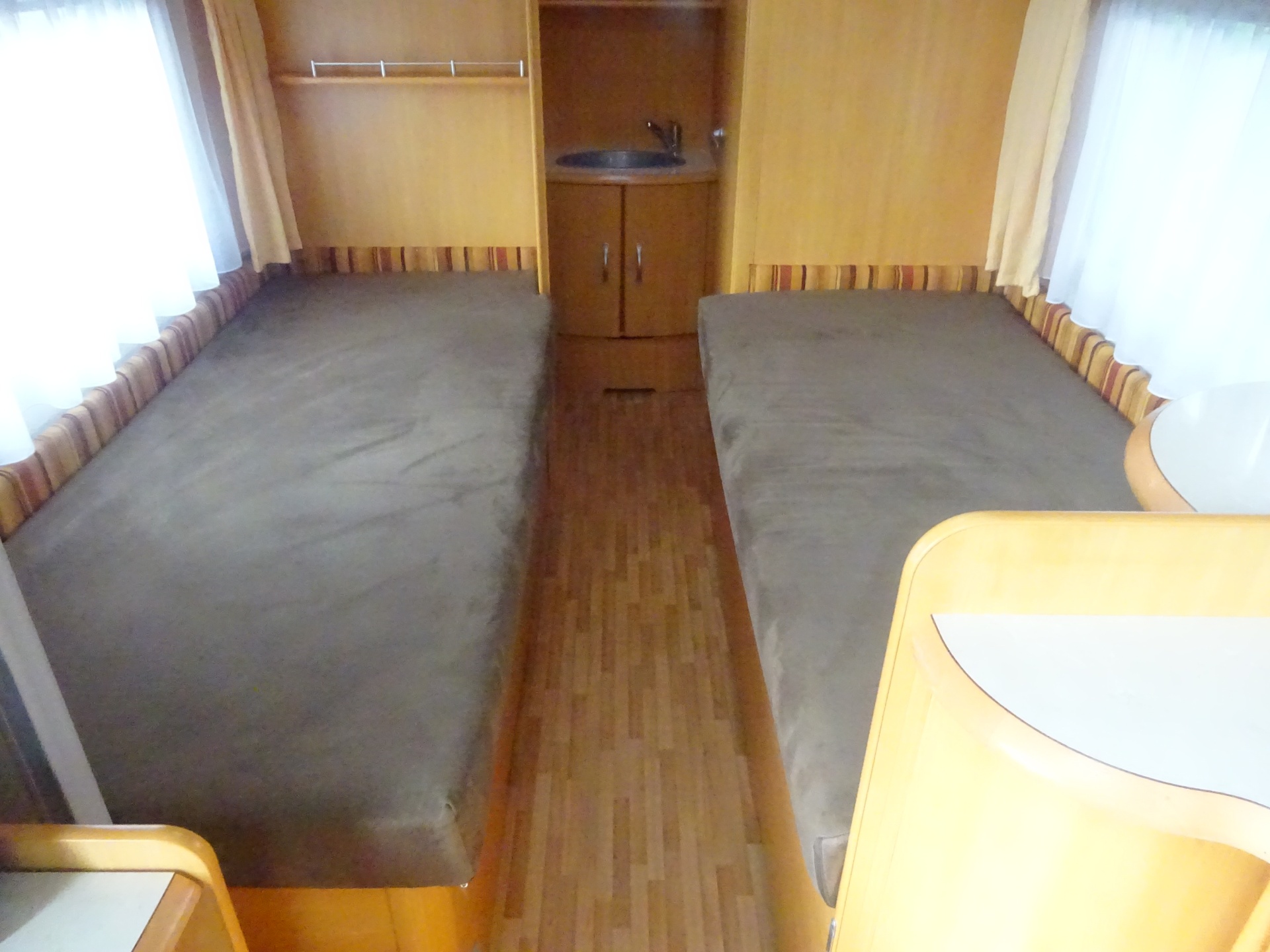 Lmc Munsterland 520 HTE Enkele Bedden+Mover+Luifel foto: 7