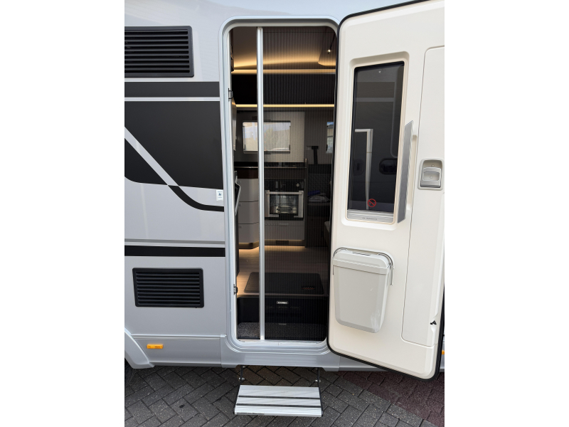 Adria Coral Supreme 670 DC 180 PK Automaat E&P  foto: 16