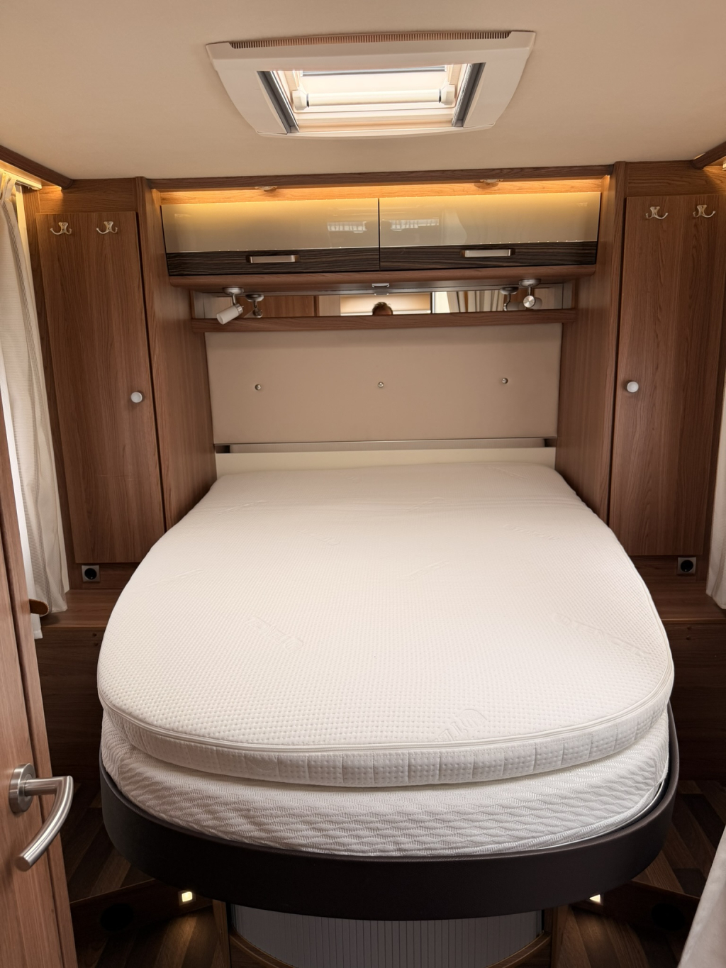 KNAUS Sky i Plus 700 LX foto: 19