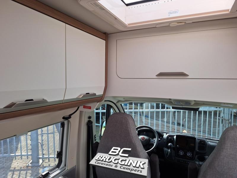 Knaus Boxlife 630 ME ENKELBED AUTOMAAT 11000KM  foto: 8