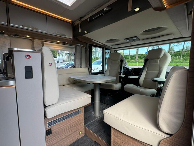 Knaus 700MEG Live I 9T-Automatique Lits Jumeaux Lit Pavillon Alde Attelage photo: 6