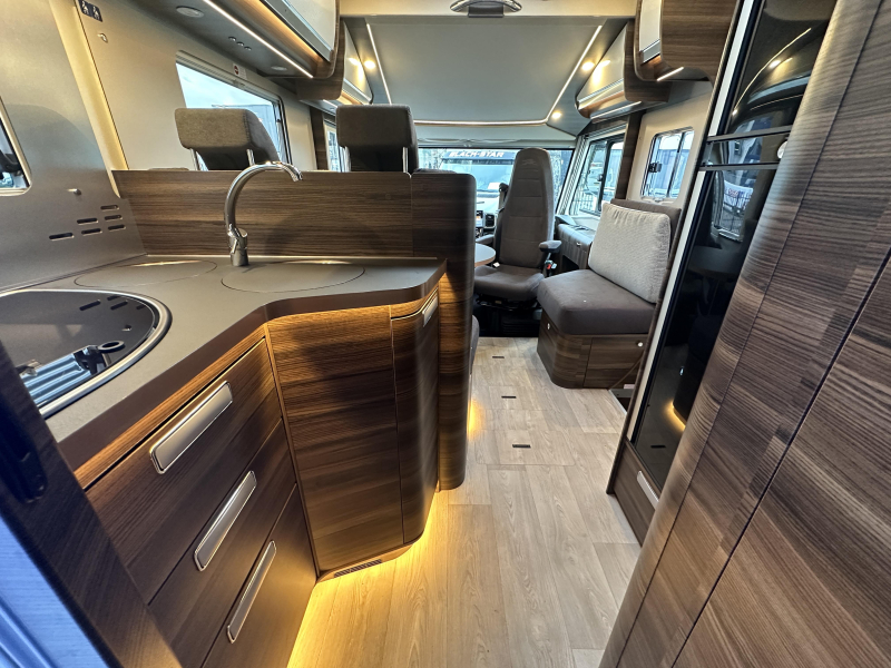 Laika Ecovip 4109 H Fiat 140PK Automaat NIEUW  foto: 14