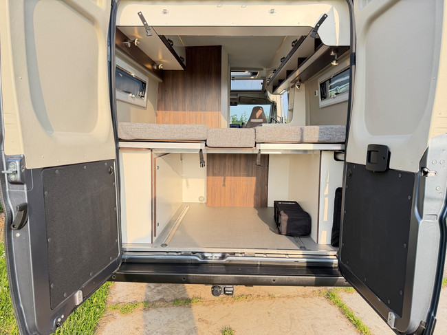 Pössl Summit Prime 640 Automaat / Skyroof / Trekhaak / Schotel TV / Grote NAVI foto: 5