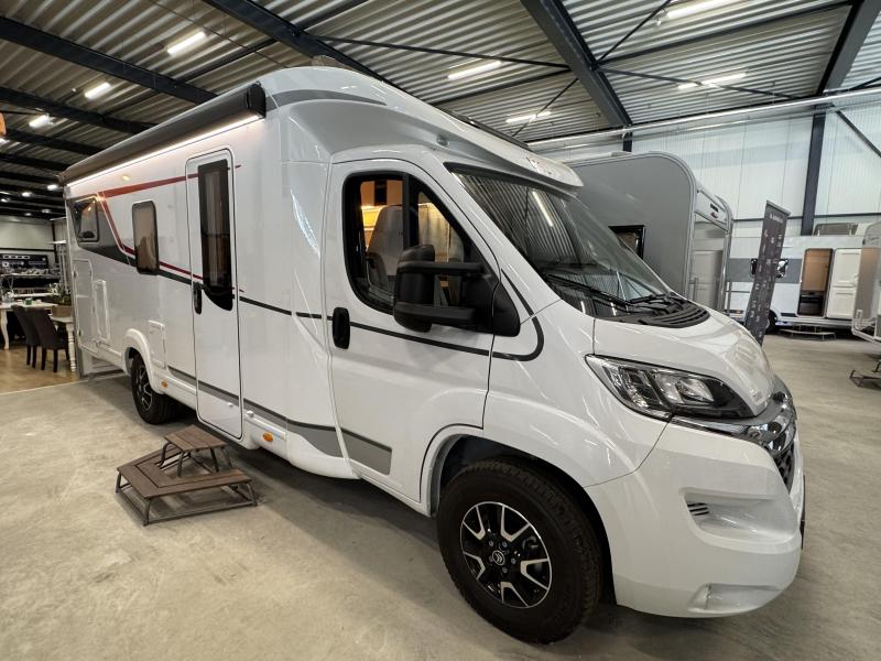 LMC Tourer 730 G  foto: 14