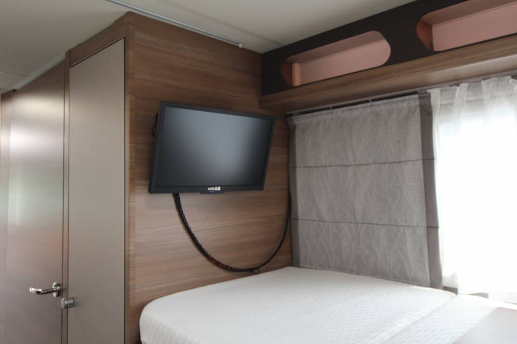 Knaus L!VE 900  foto: 13