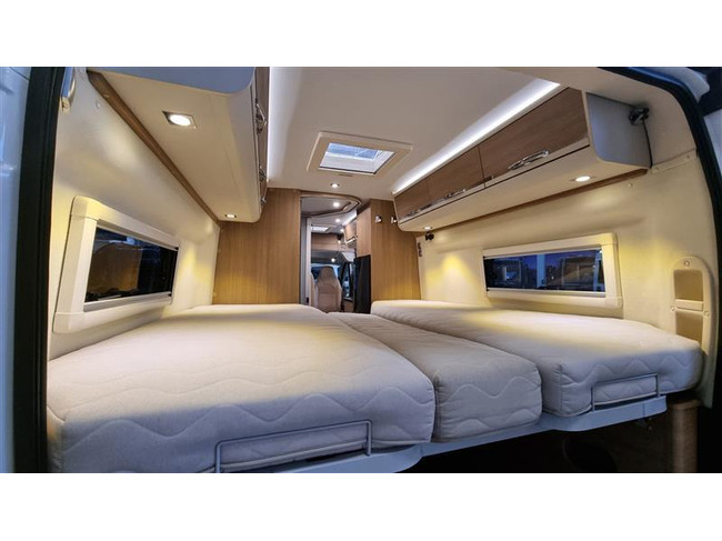 Adria Twin 640 SLX Buscamper foto: 10