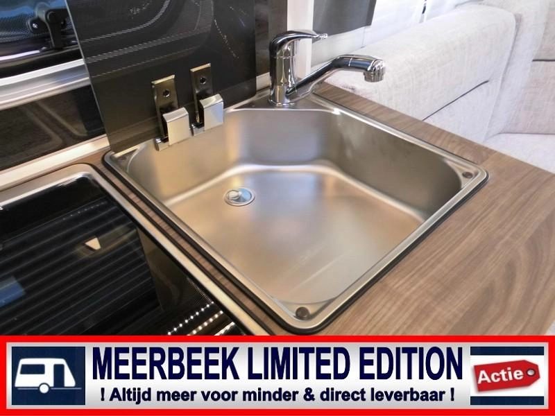 Hobby Excellent Edition 540 WLU 2025 NIEUWSTE MODEL !  foto: 10