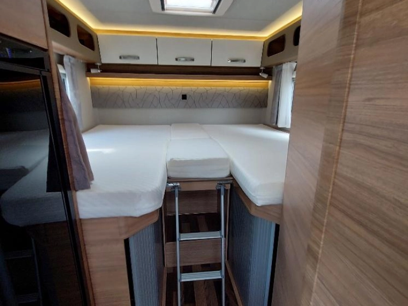 Weinsberg CaraLoft 650 ME 9-Gang-Automatik! Foto: 14