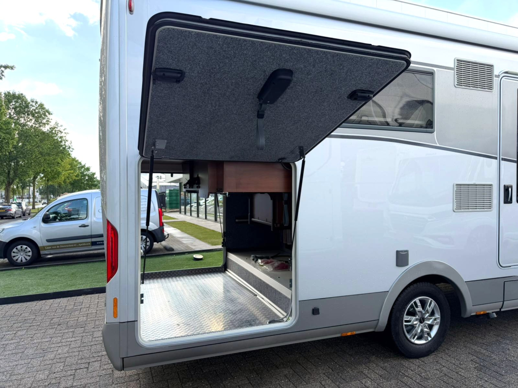 Carthago I53 Liner for Two 210PK IVECO AUTOMAAT ALDE | U-ZIT foto: 38
