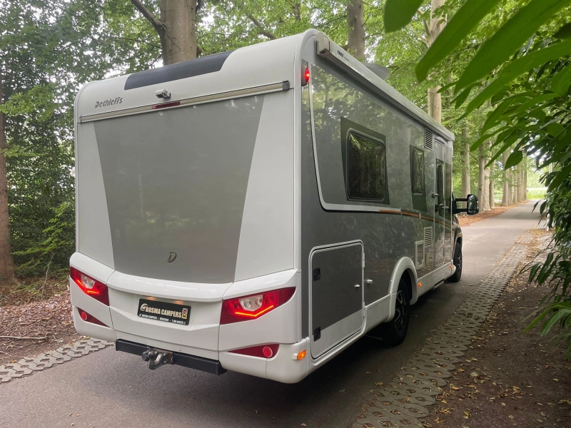 Dethleffs Diplomat Queensbed 52000 km 2017  foto: 4