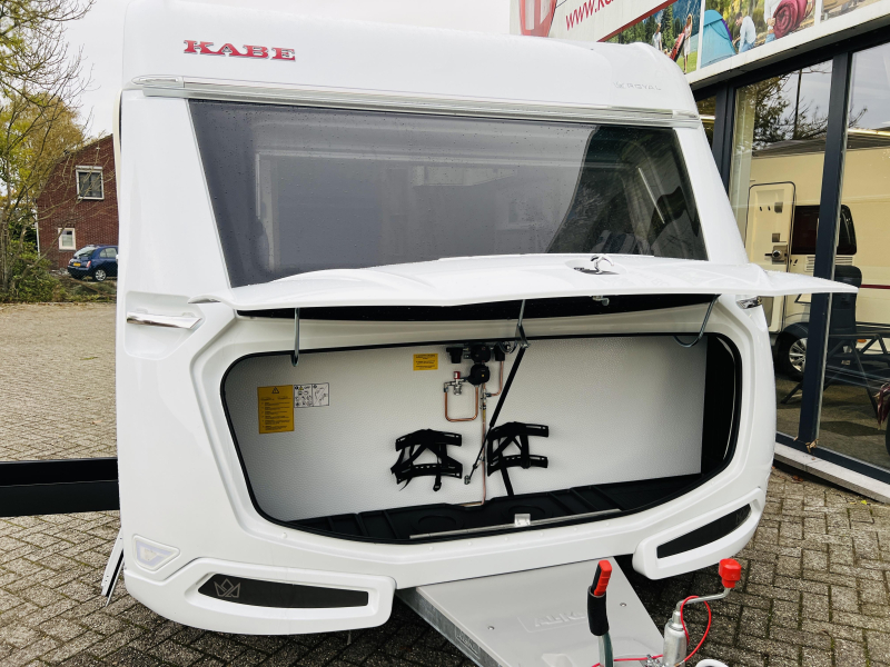 Kabe Royal 560 GLE B2 - KS  foto: 3