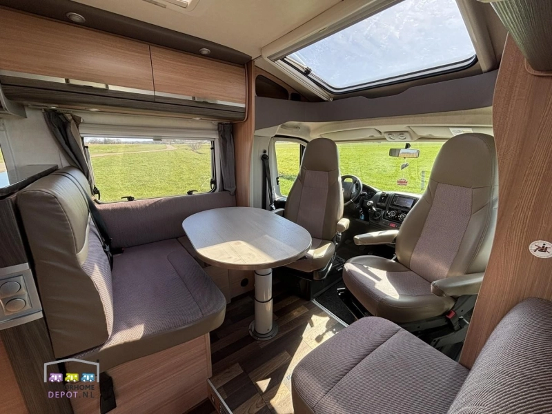 Knaus Sky TI 700 MEB  foto: 13