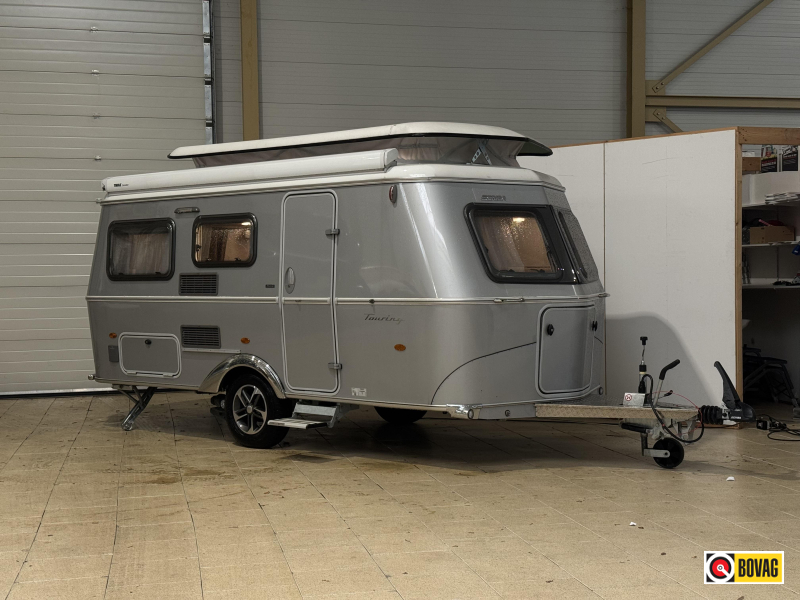 Eriba Touring Triton 530 mover / luifel 